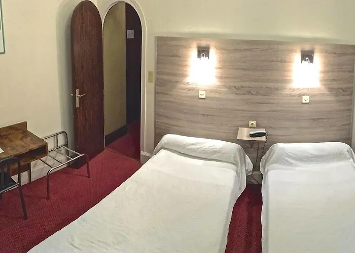 Du Helder Hotel 2*