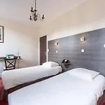 Du Helder Hotel 2*