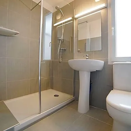Du Helder Hotel 2*