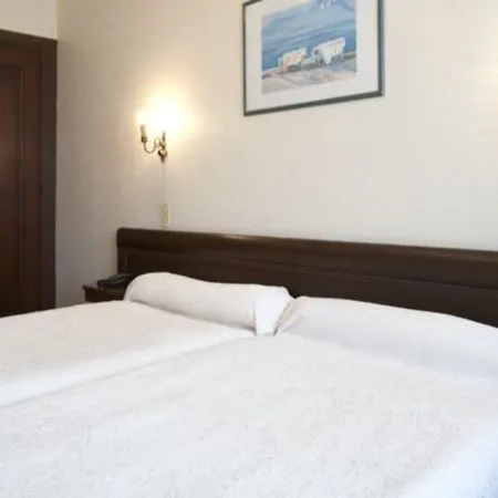 Hotel Du Helder Lyon