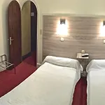 Du Helder Hotel 2*